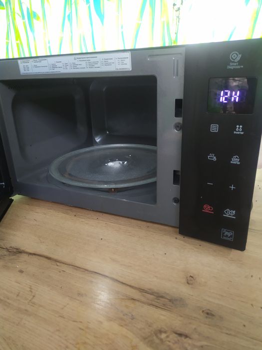 Микроволновая печь