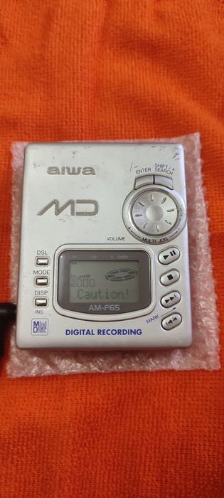 SONY -AIWA - Minidisc portabil(defecte) *Error disc*