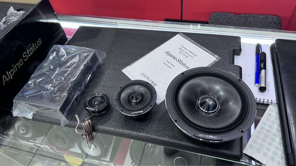 Alpine Status HDZ-653S