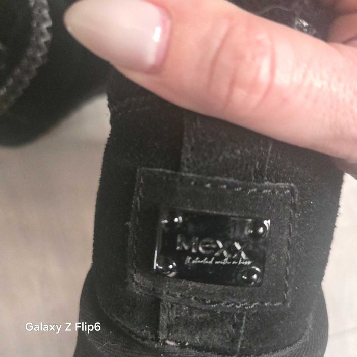 Зимни боти от естествен велур