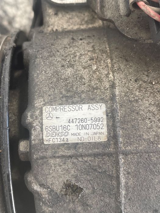 Compresor Ac Mercedes-Benz C-Class W204 2007 - 2014 2.2 C 200 Cdi Om 6
