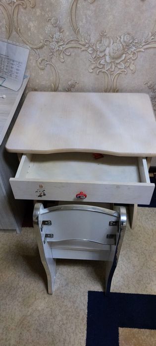 Десткий стол стул парта сотилади,  дарс учун болаларга зур