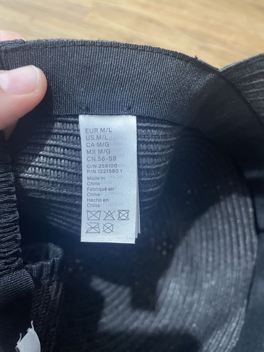 Бейсболка из плетеной соломы