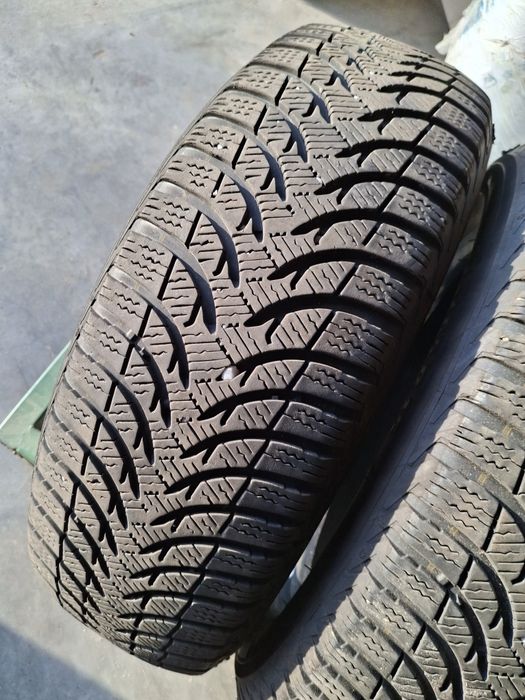 2 Anvelope M+S  175 65 r15 Michelin