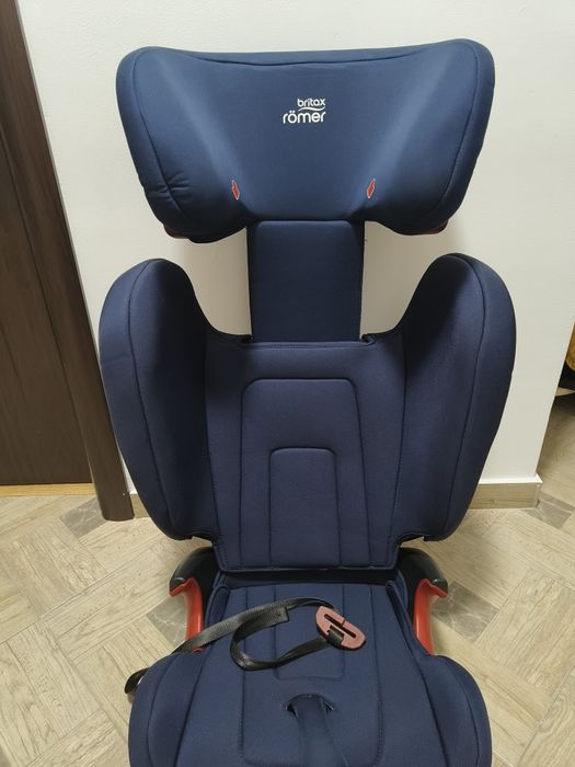 Scaun auto Isofix Britax Romer in stare impecabila