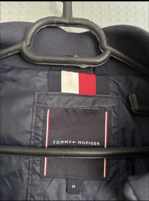 Geaca tommy hilfiger