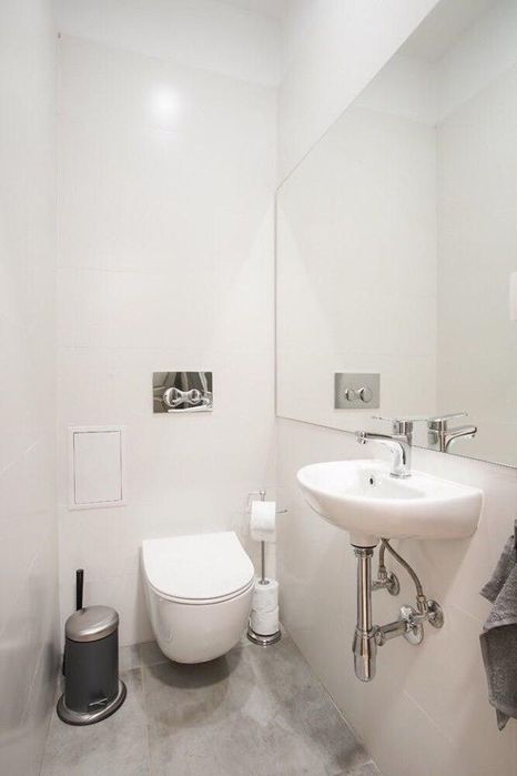 Тристаен апартамент в центъра на София.