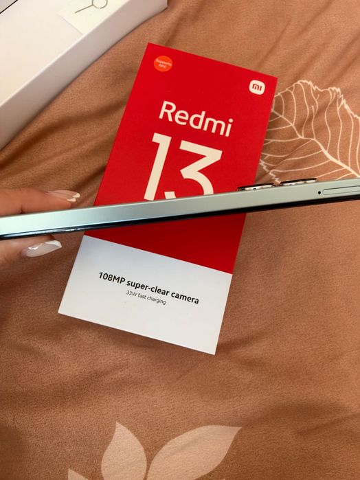 Телефон Redmi 13 Ocean Blue