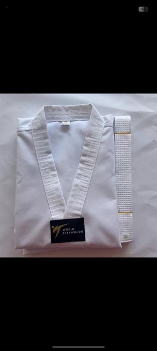 Продам кимоно каратэ новый