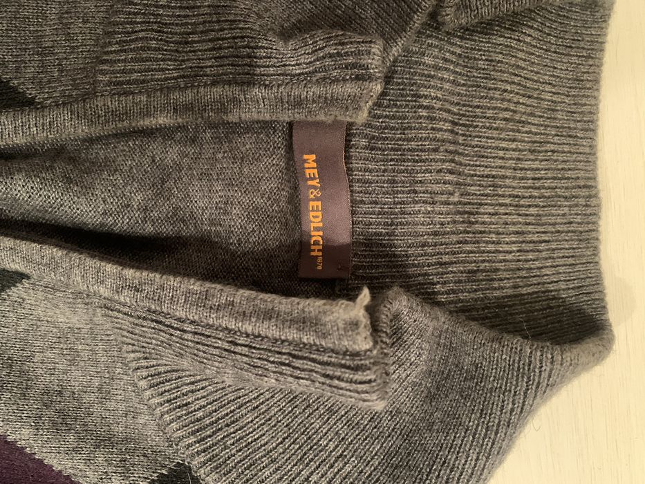 Pulover Mey & Edlich