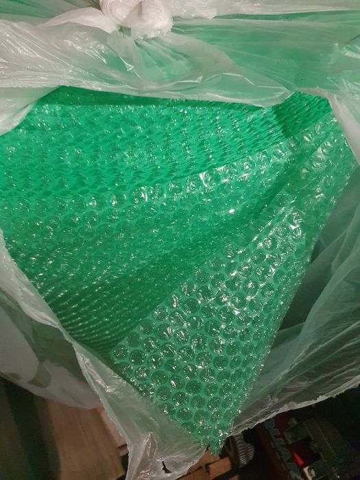 Folie cu bule de aer 50 cm latime si 100 metri lungime 65 lei