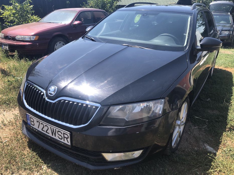 Bara fata  Skoda Octavia 3 2015 grila senzori parcare LG9R PFM CKF