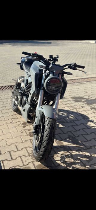 vand honda CB125R