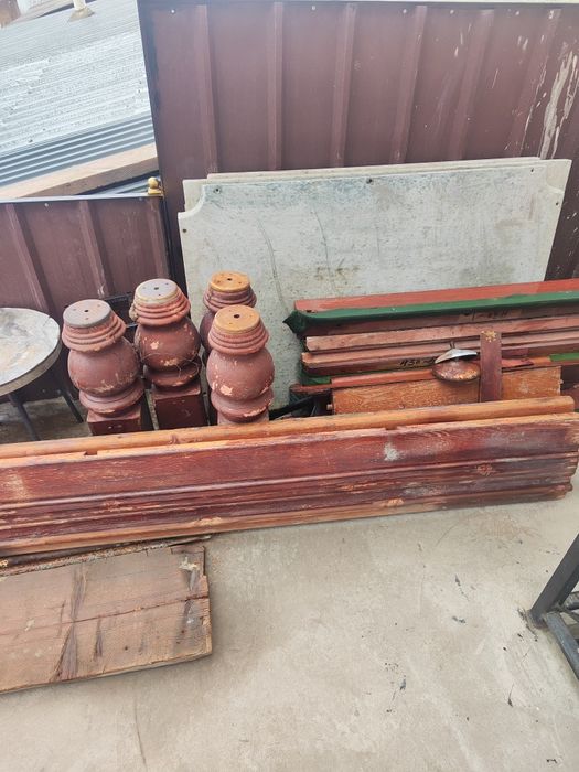 Бильярдный стол.