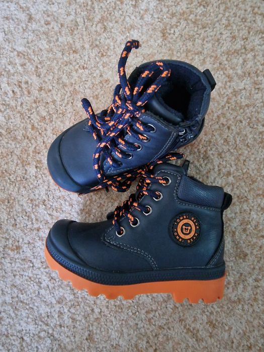 Продам ботинки осень 21 размер