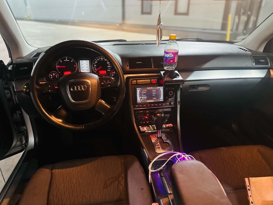 Audi A4 2.0D 2007 automata pret 1100 euro fix