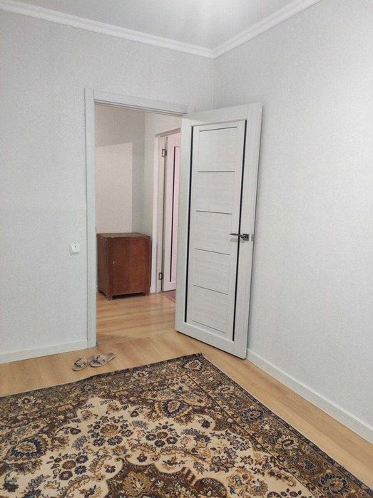 Продам 2 комн кв Абая 5мкр