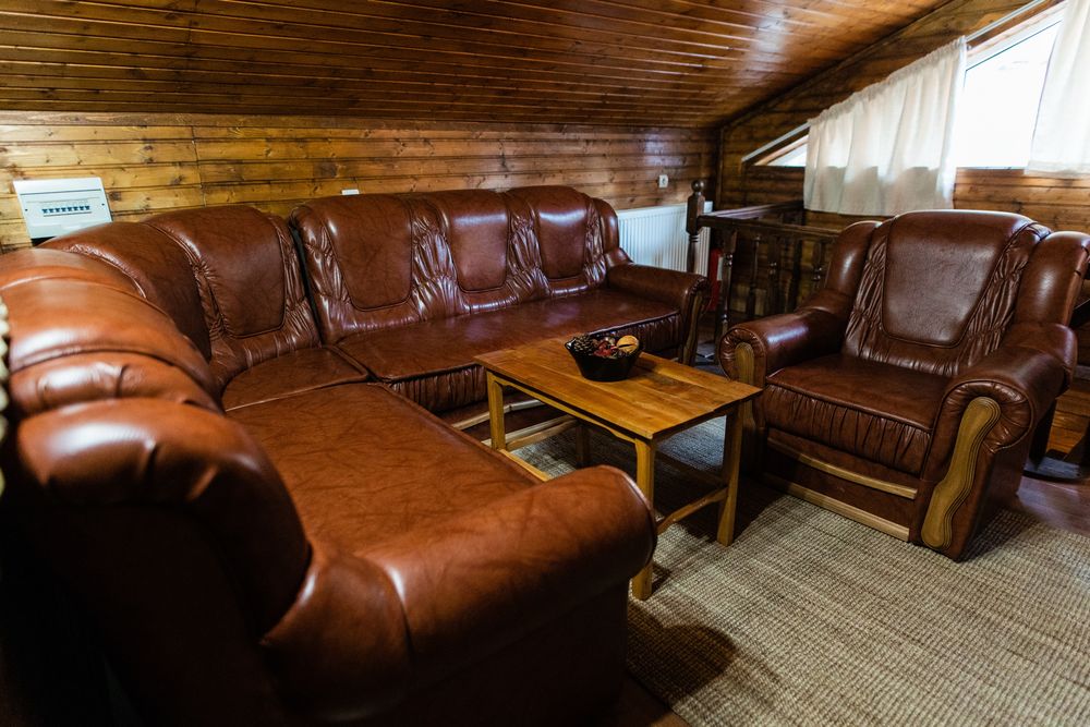 CABANA RÂNCA langa partia M1 :Investitie