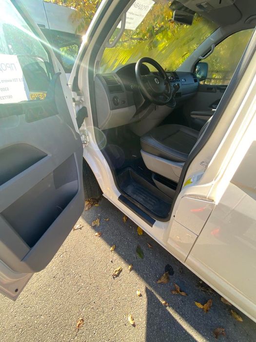 VW T5  2.5TDI  2010 перфектно състояние