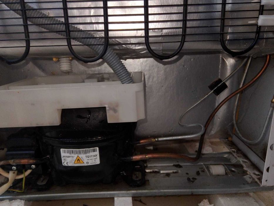 Продам  холодильник-BEKO с системой No Frost/