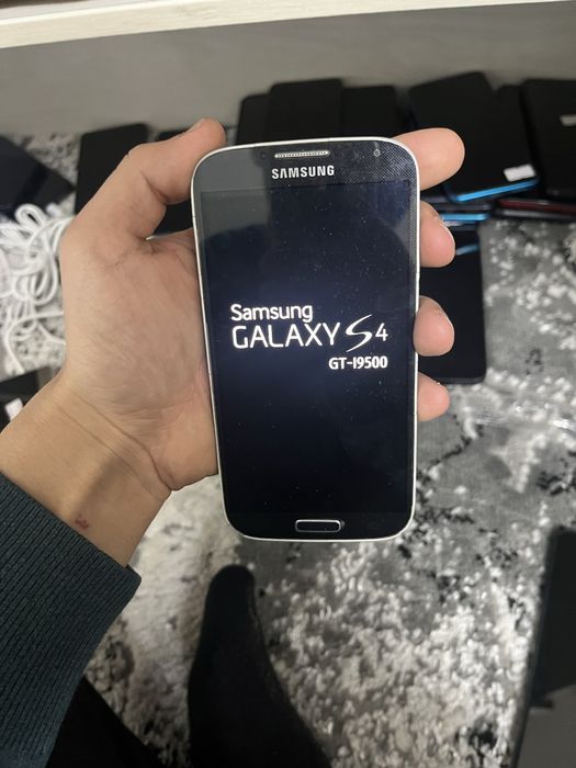 Samsung s4 radnoy