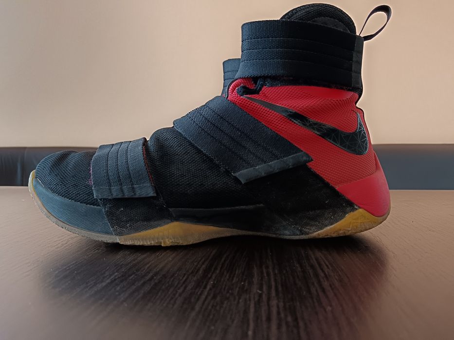 Nike LeBron Zoom Soldier 10 Black University Red