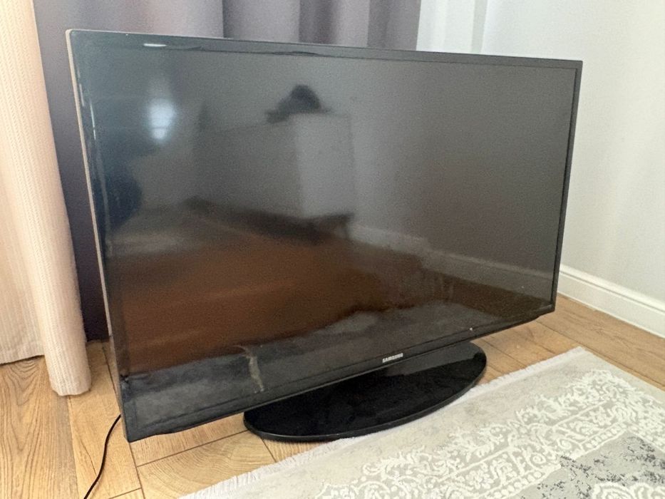 Телевизор на запчасти