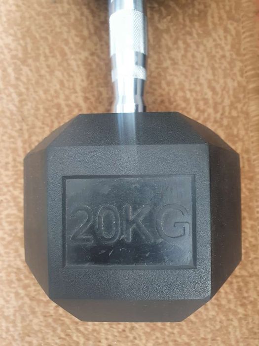 Продам гантелю 20КГ