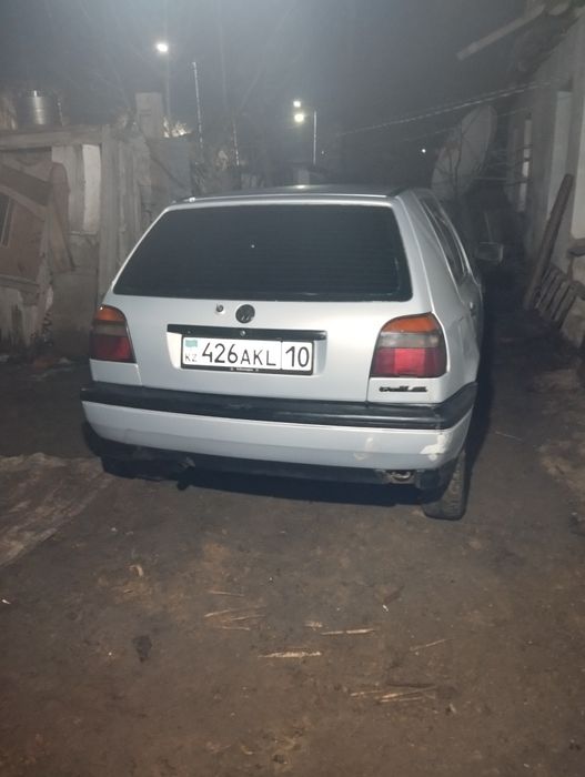 Продам гольф 3 объем 1.6торг имеется
