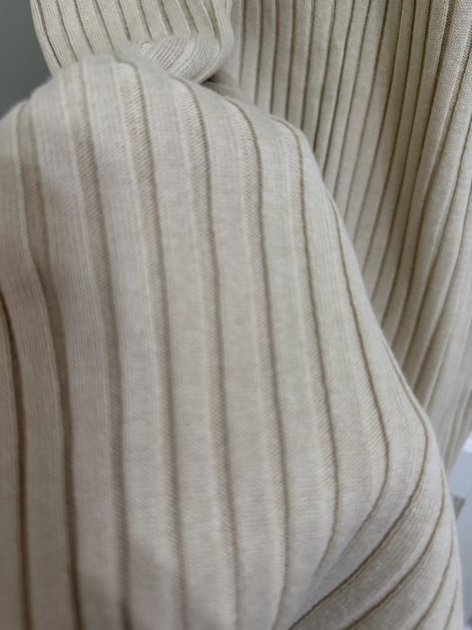 Продам трикотажное платье