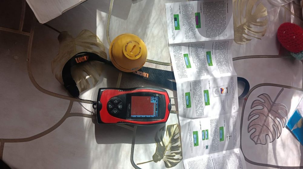 Продам новый эхолот