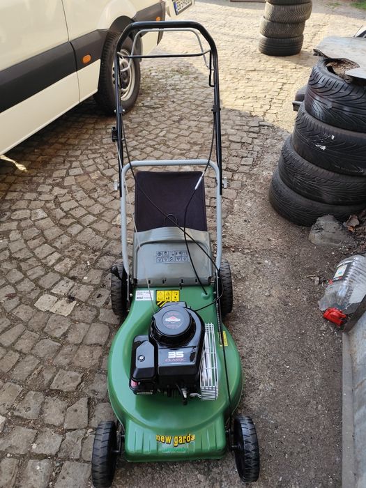 Самоходна бензинова косачка