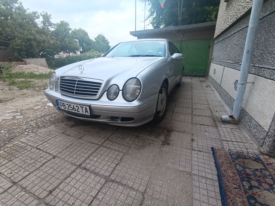 Mercedes CLK200 kompressor 2.0 163кс фейслифт/Газ/ Кожа/ръчка