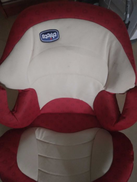 Scaun auto Chicco Max pentru copii 9-36 kg Grupa 1 - 2 - 3, stare buna