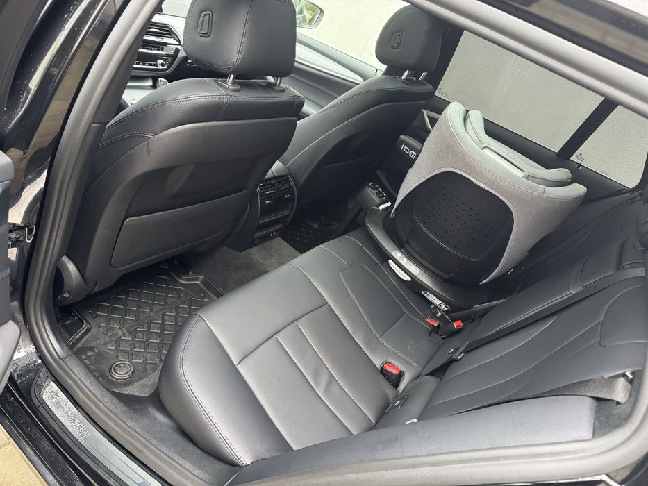 BMW 520D G31 MHEV Automat 190cp 2020 Panoramic Carlig