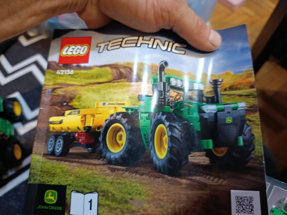 Продавам доста комплекти Lego