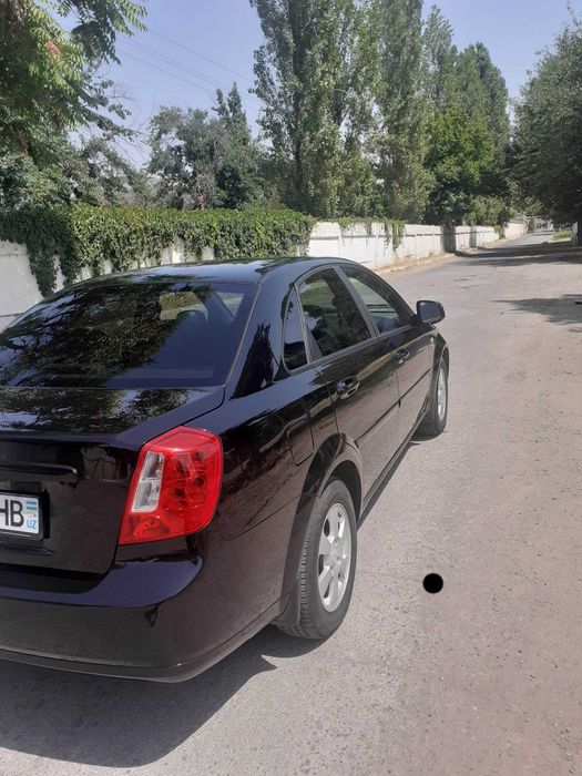 Jentra sotiladi qora rangi bez luyk