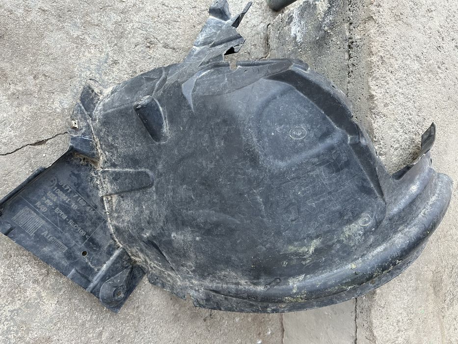 Подкрыльник оригинал от Бмв х5