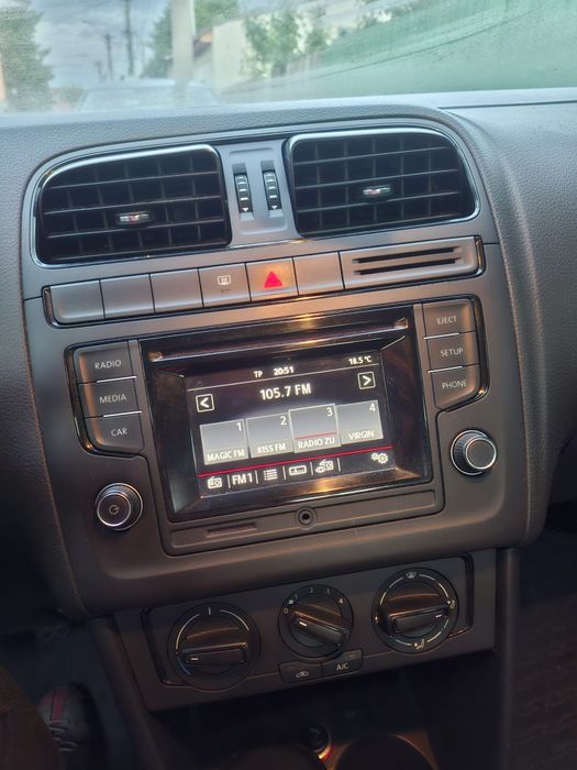 Vanzare VW Polo 2015