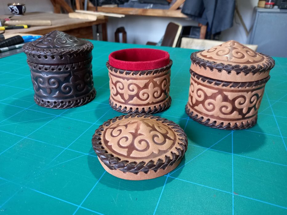Былғарыдан қобдиша, коженные шкатулки