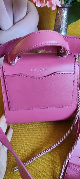 Чанта в актуален за сезона цвят Patrizia Pepe, естествена кожа