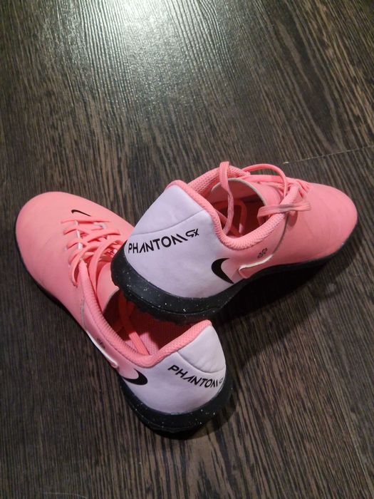 детски спортни обувки Nike Phantom GX - РАЗМЕР 32
