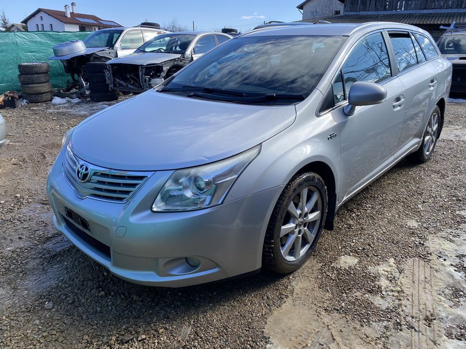 Тойота Авенсис 2010г на части 2.2 dcat 150 кс гр. Долна баня • OLX.bg