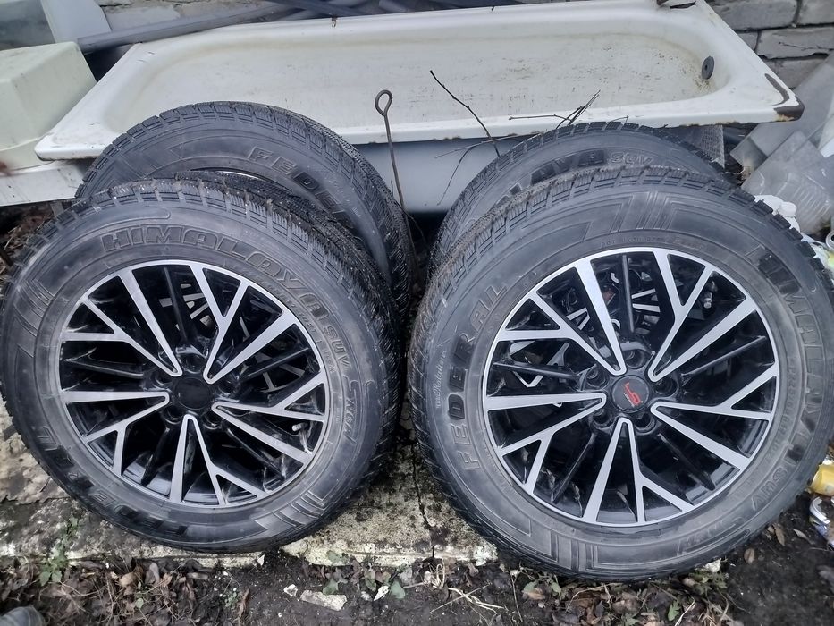 Комплект дисков с шипованной резиной