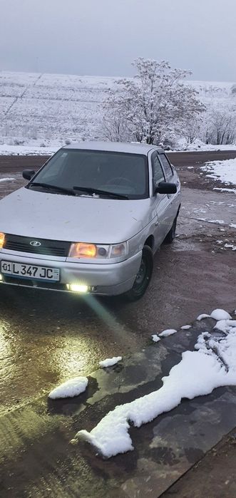 Лада 21 10 8кл..