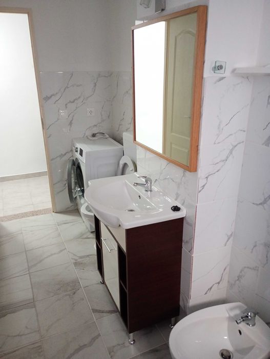 Garsoniera de vânzare.