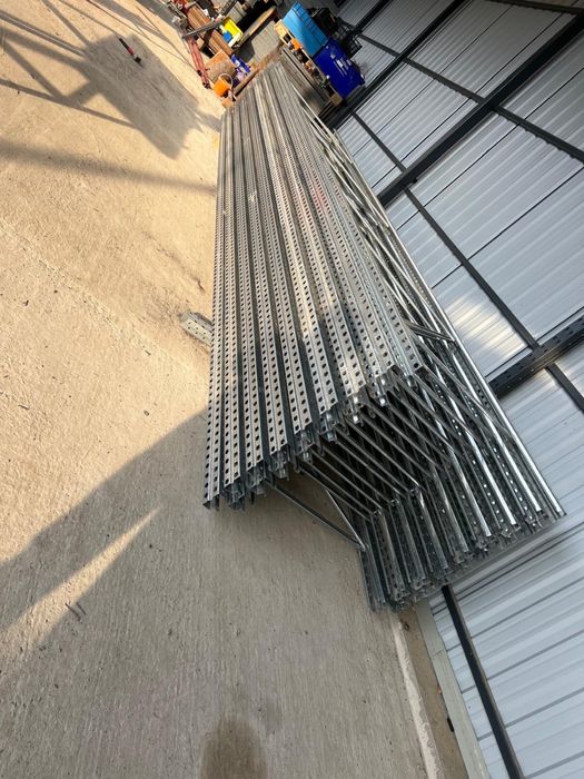 Rafturi metalice noi + polite plasa zn