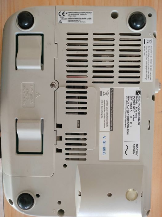 Electrocardiograf Nihon Kohden neutilizat