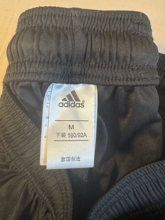 Sort echipament fotbal adidas Real Masrid