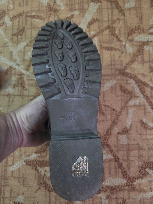 Vand ghete fete 39 / 40 piele noi